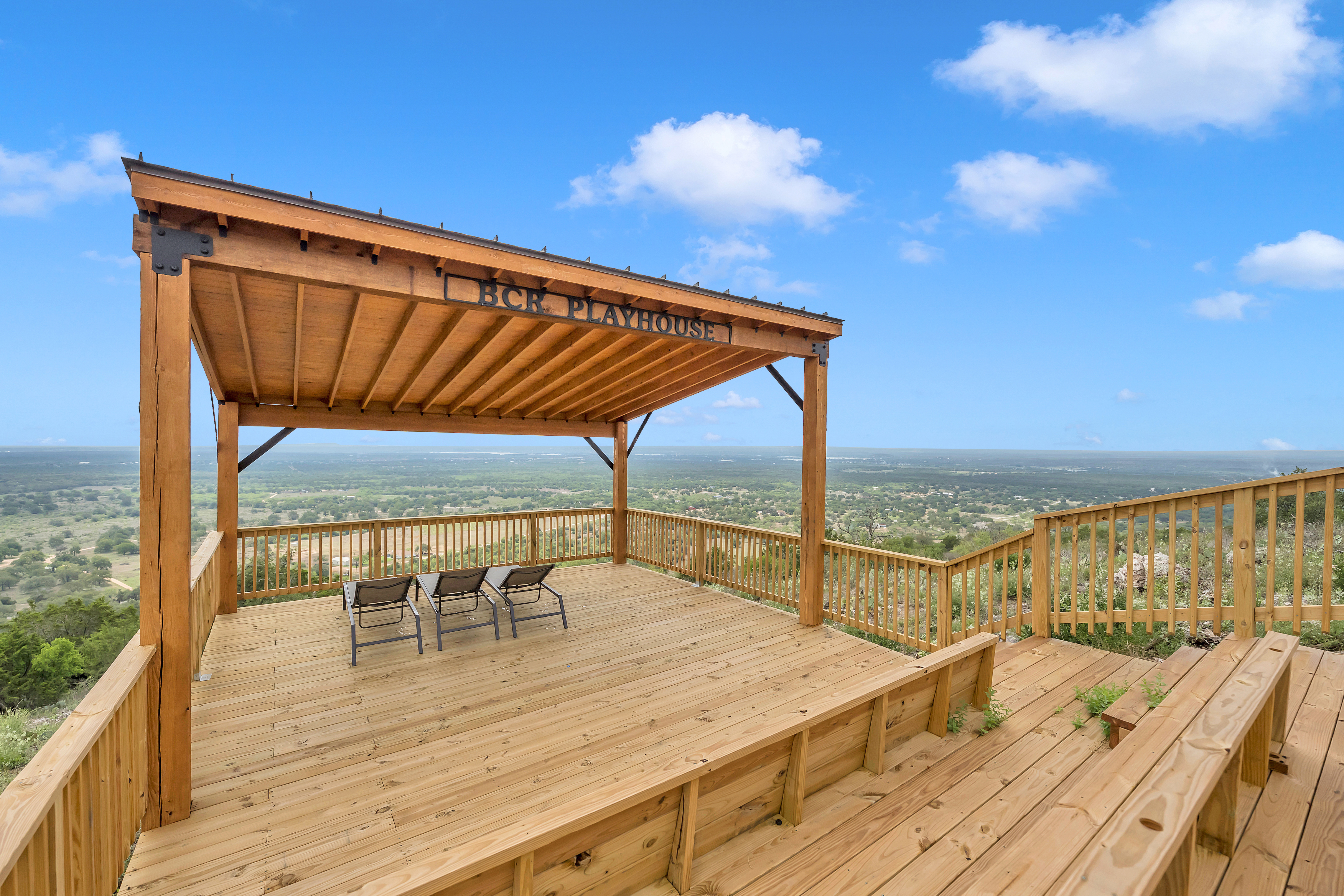 Viewing Platform - Open Vistas